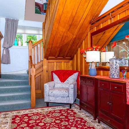 The Ocean Breeze Cbd Bed and Breakfast Timaru Exterior foto