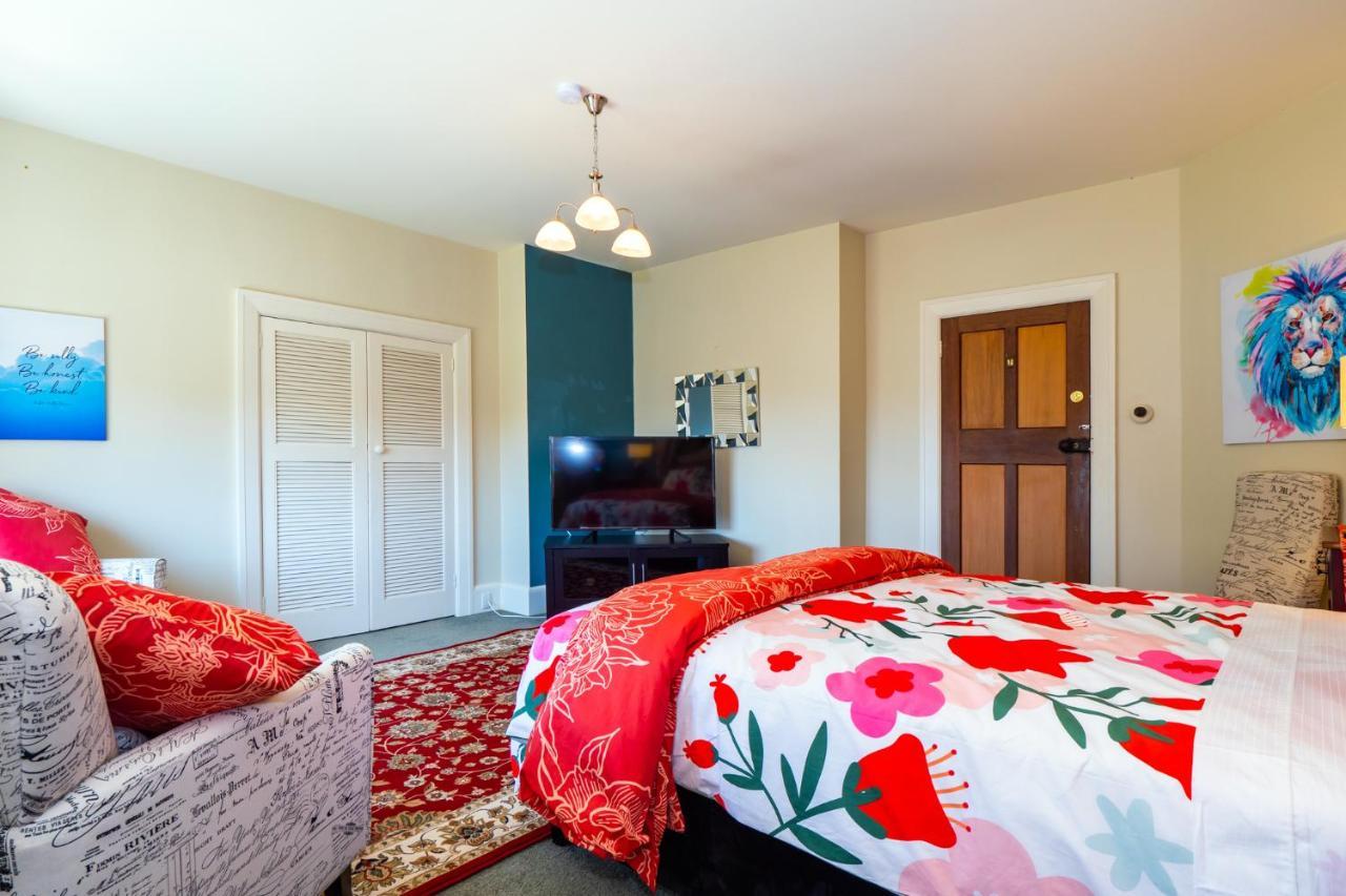 The Ocean Breeze Cbd Bed and Breakfast Timaru Exterior foto