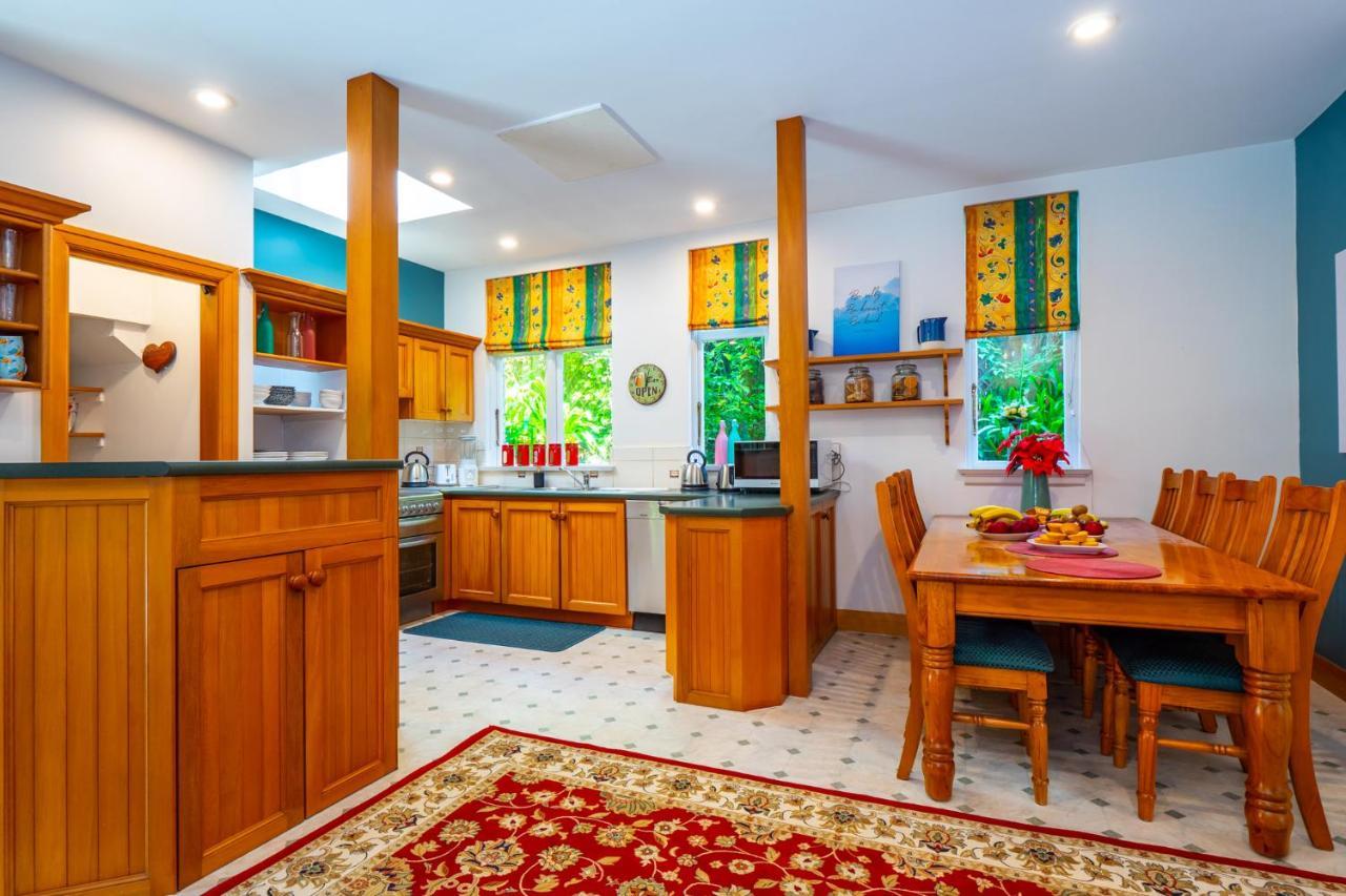 The Ocean Breeze Cbd Bed and Breakfast Timaru Exterior foto