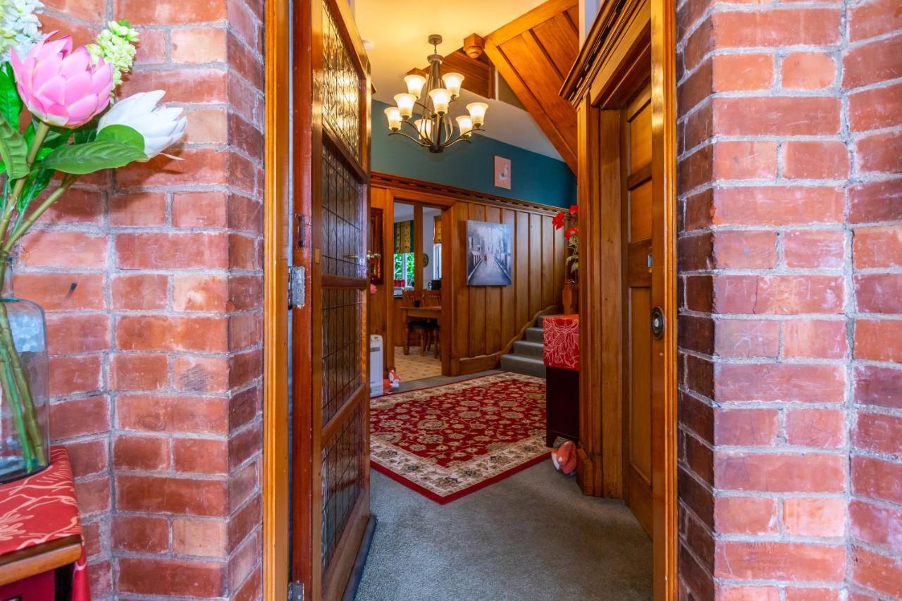 The Ocean Breeze Cbd Bed and Breakfast Timaru Exterior foto