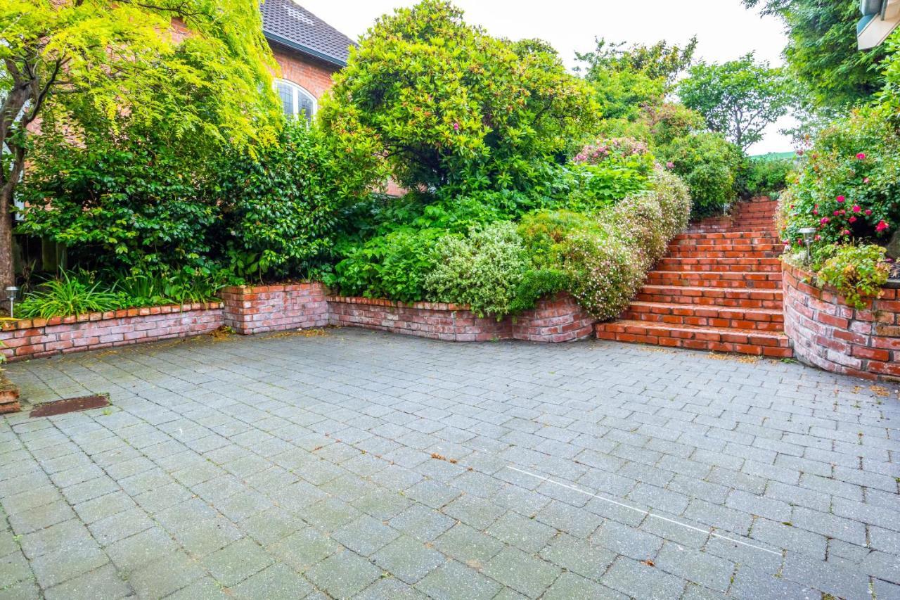 The Ocean Breeze Cbd Bed and Breakfast Timaru Exterior foto