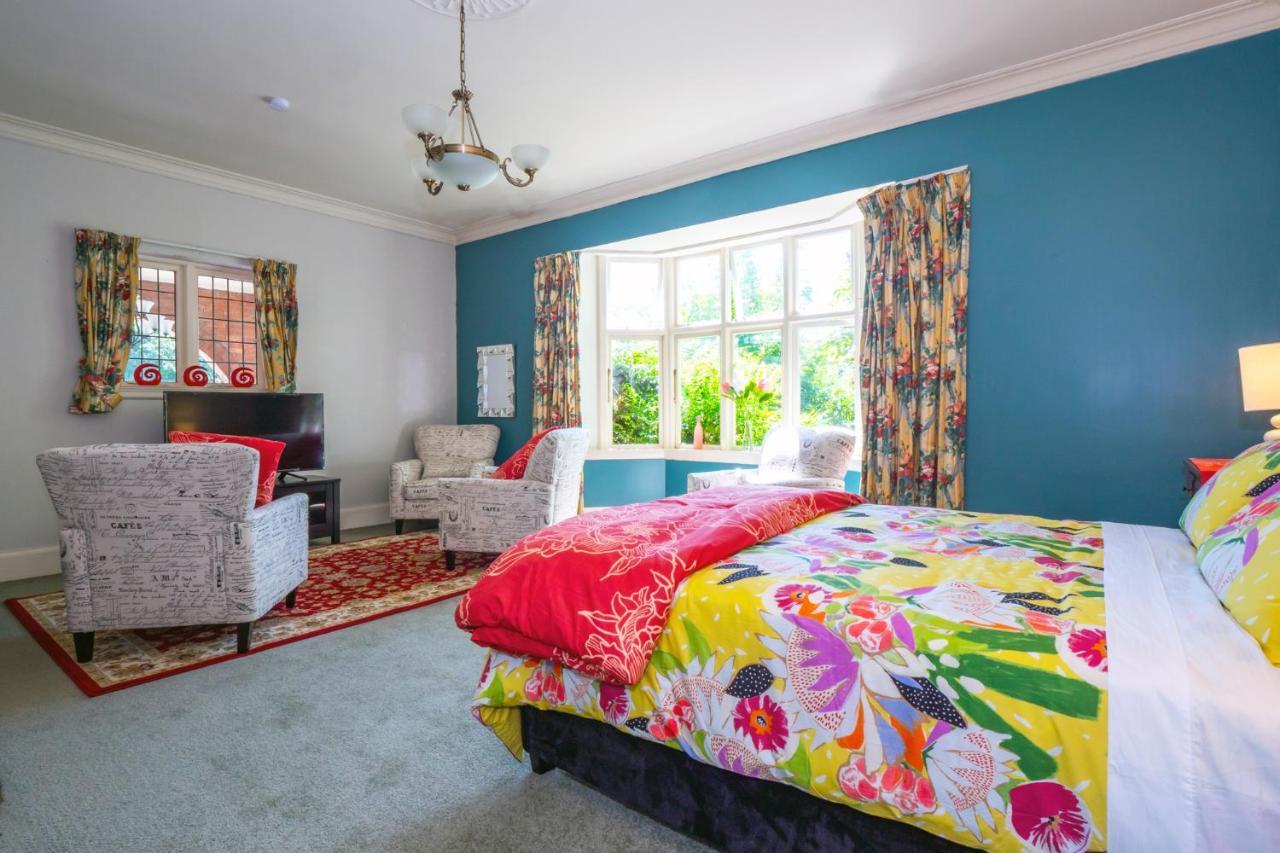The Ocean Breeze Cbd Bed and Breakfast Timaru Exterior foto