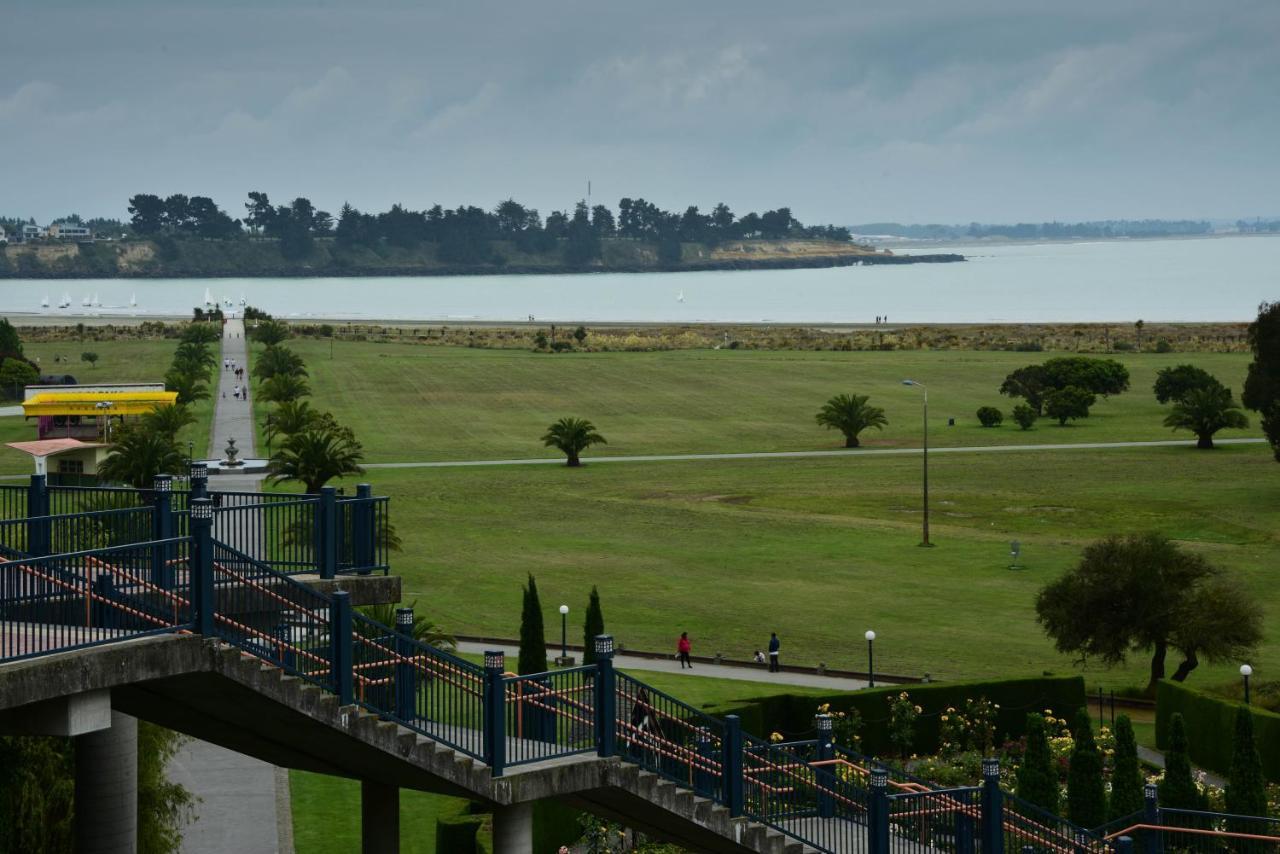 The Ocean Breeze Cbd Bed and Breakfast Timaru Exterior foto