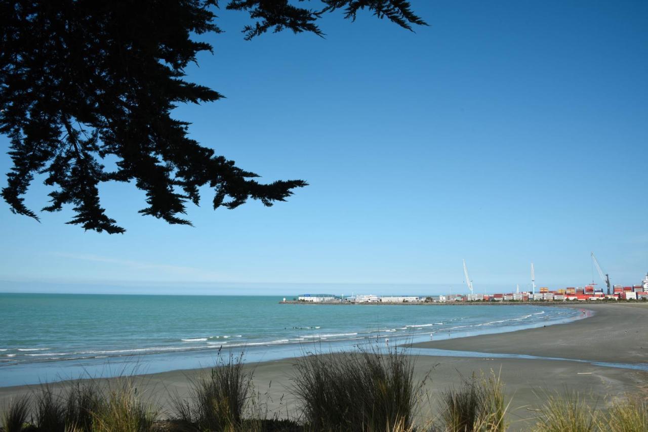 The Ocean Breeze Cbd Bed and Breakfast Timaru Exterior foto