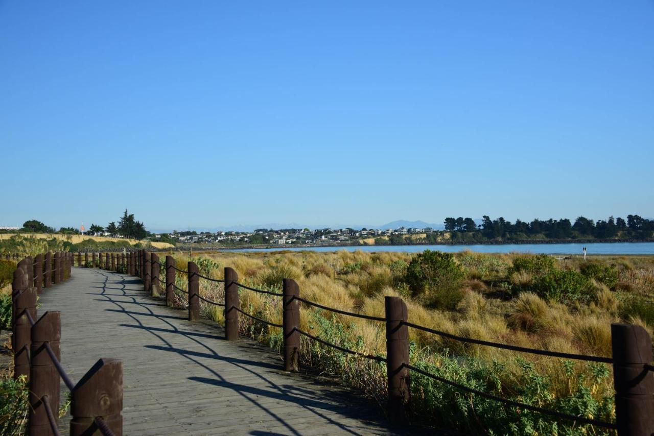 The Ocean Breeze Cbd Bed and Breakfast Timaru Exterior foto